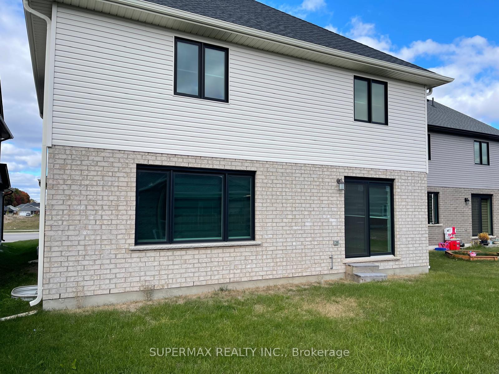 Photo 47 of 57 Feathers Crossing, St. Thomas — HOMEH