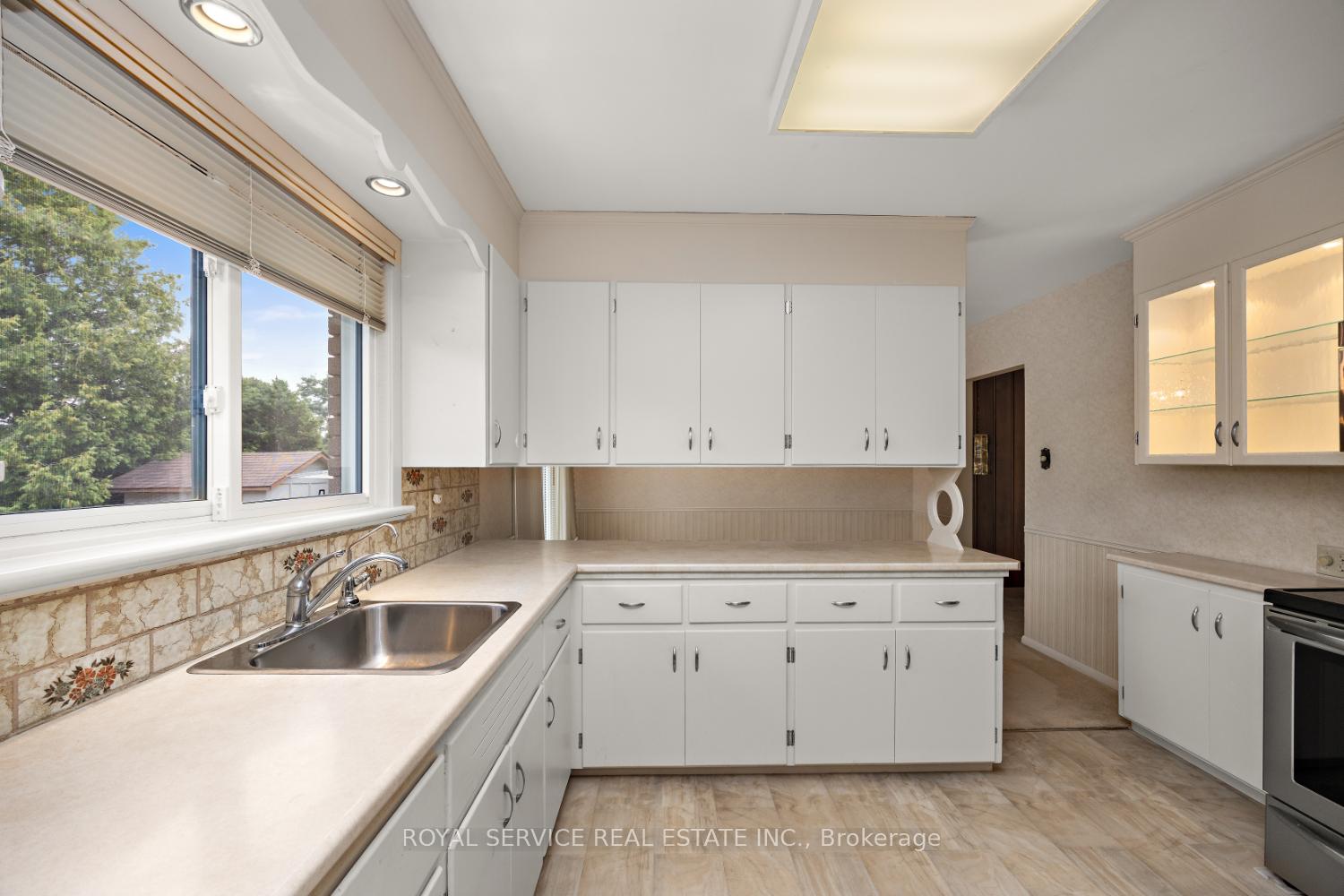 Photo 19 of 746 Daleview Road, Douro-Dummer — HOMEH