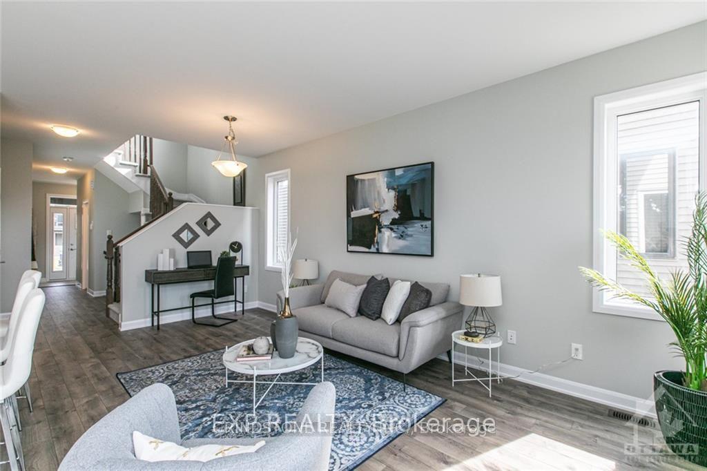 Photo 9 of 115 Teelin Circle, Ottawa, Barrhaven - Half Moon Bay — HOMEH
