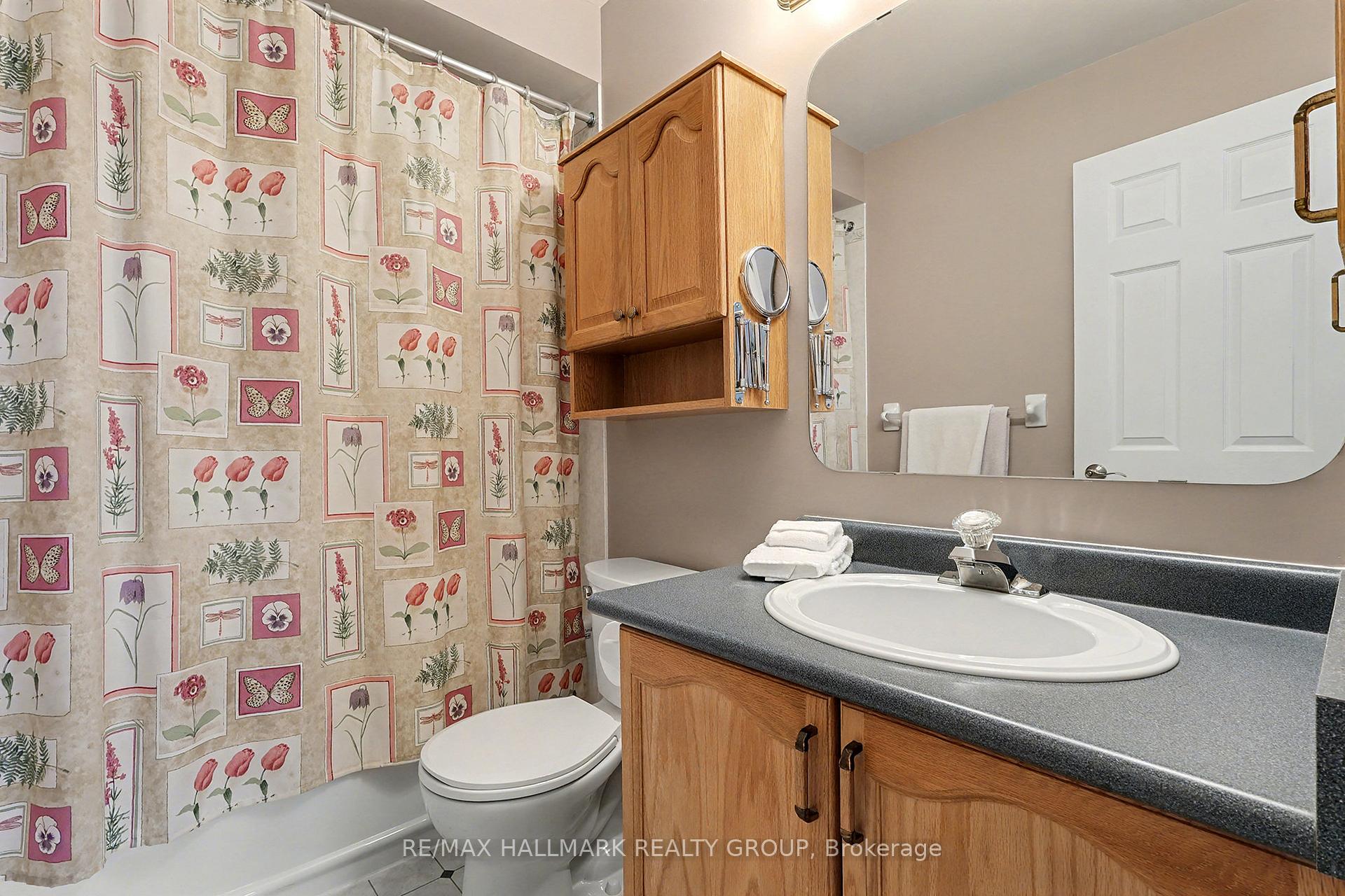 Photo 9 of 1690 Jobin Crescent, Ottawa, Carson Grove — HOMEH