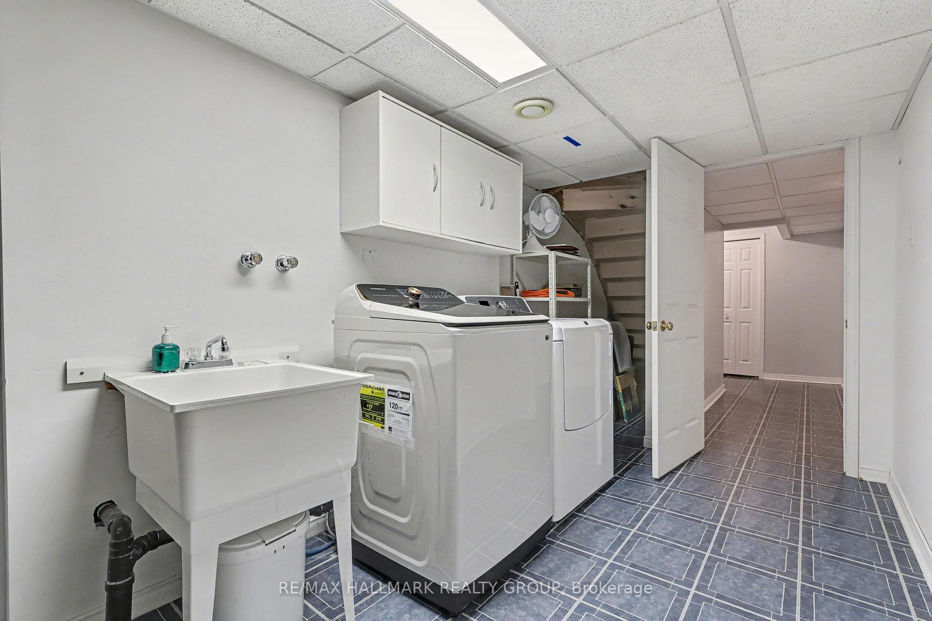 Photo 19 of 1690 Jobin Crescent, Ottawa, Carson Grove — HOMEH