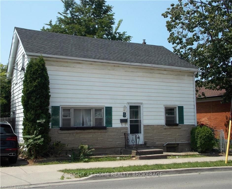Photo 1 of 5 Tasker Street, St. Catharines, E. Chester — HOMEH