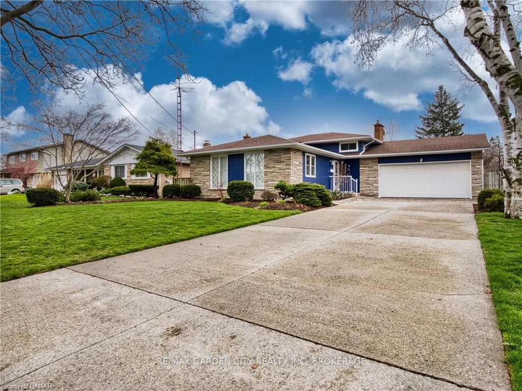 Photo 2 of 4 King'S Grant Road, St. Catharines, Lakeshore — HOMEH