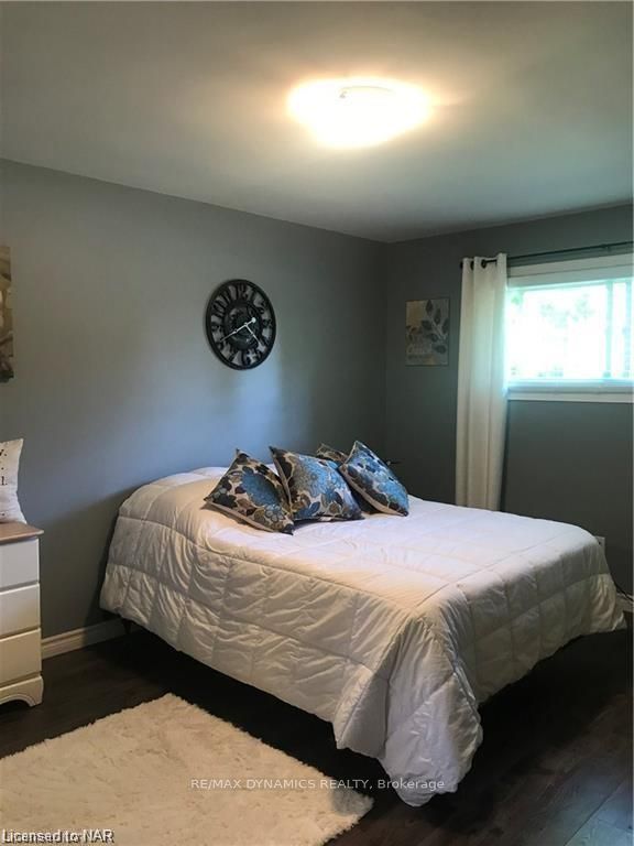Photo 9 of 49 Parnell Road, St. Catharines, Vine/Linwell — HOMEH