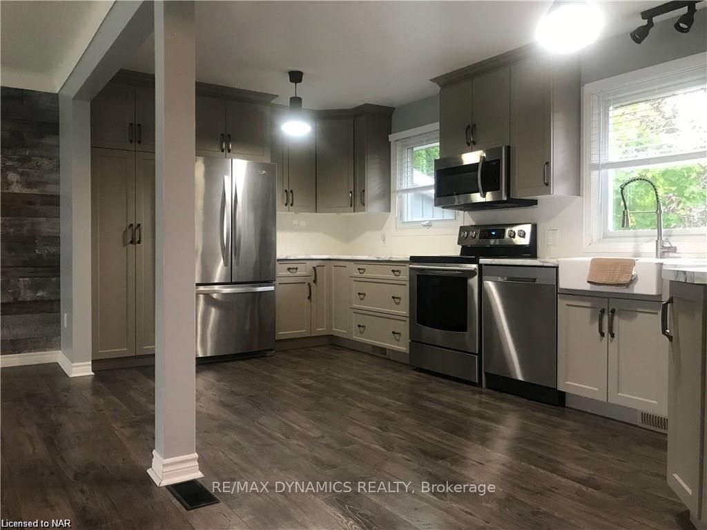 Photo 11 of 49 Parnell Road, St. Catharines, Vine/Linwell — HOMEH