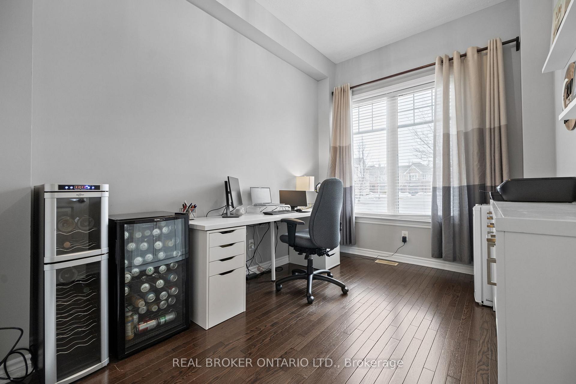 Photo 11 of 118 Mojave Crescent, Ottawa, Stittsville (North) — HOMEH