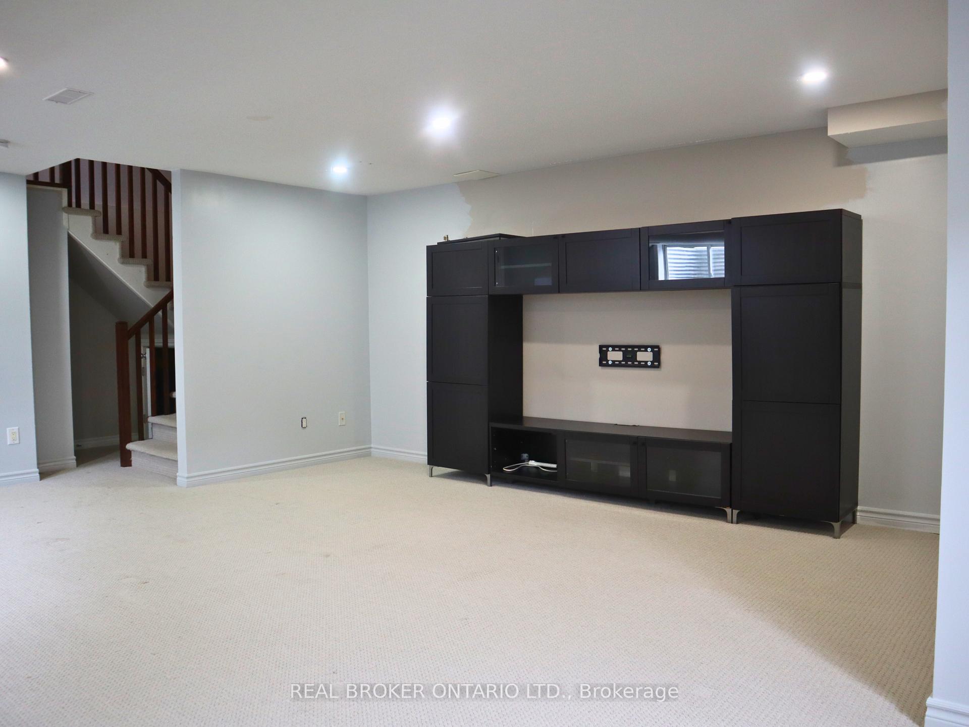 Photo 24 of 118 Mojave Crescent, Ottawa, Stittsville (North) — HOMEH