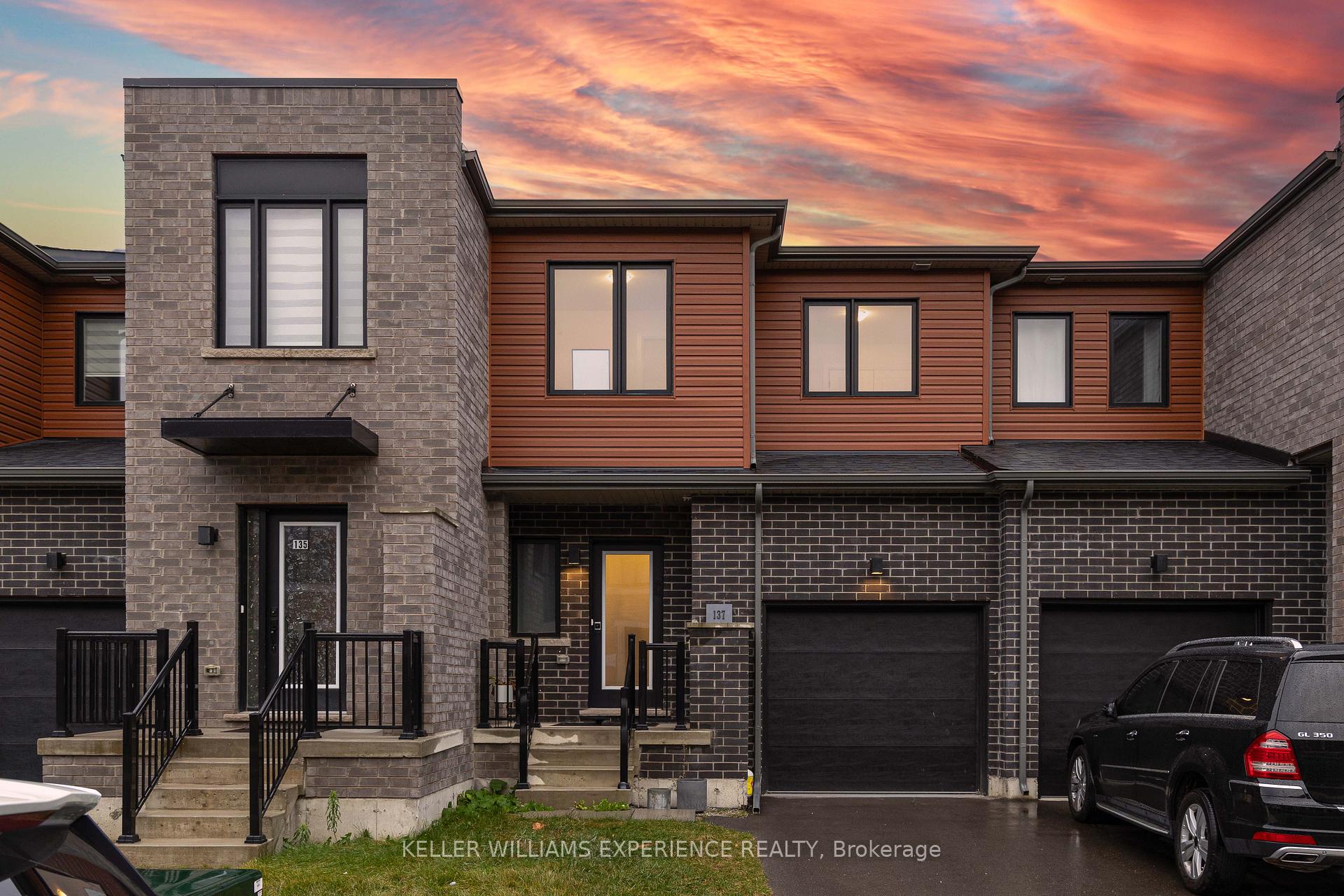 Front of 137 Turnberry Lane
