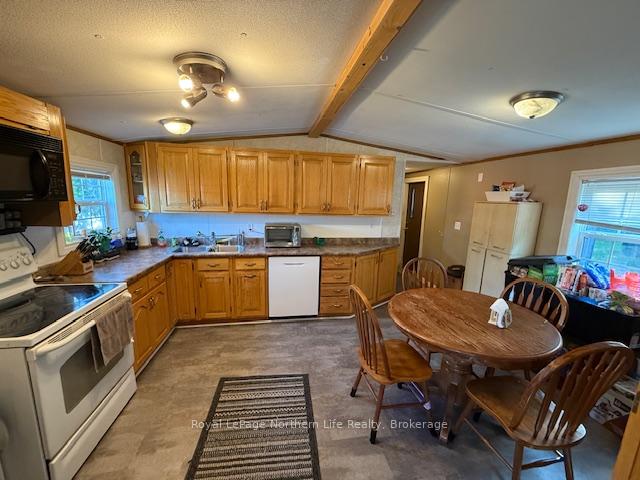 Photo 9 of 12 Hillcrest Drive, Temagami — HOMEH