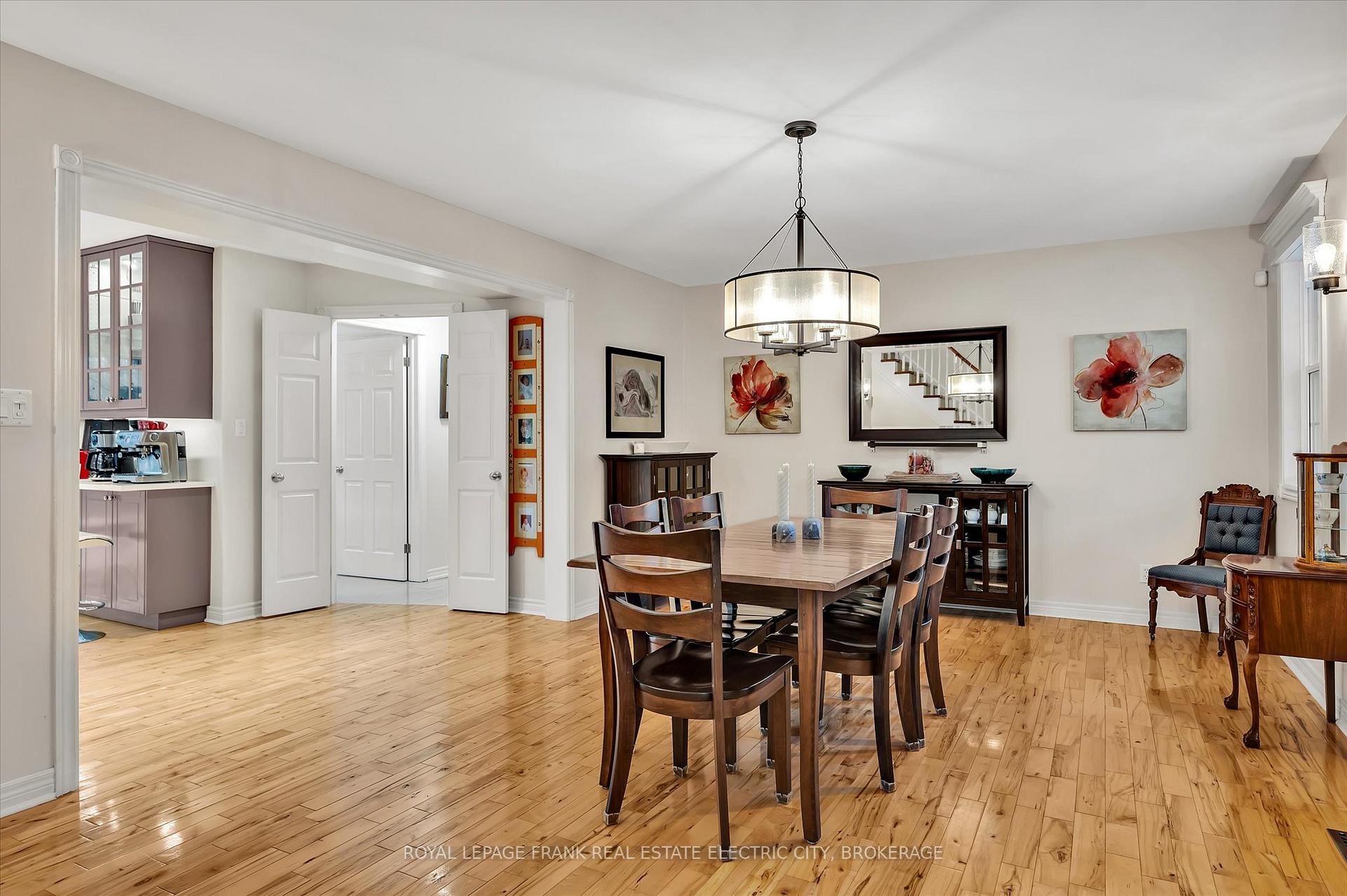 Photo 7 of 813 Centre Dummer Road, Douro-Dummer — HOMEH