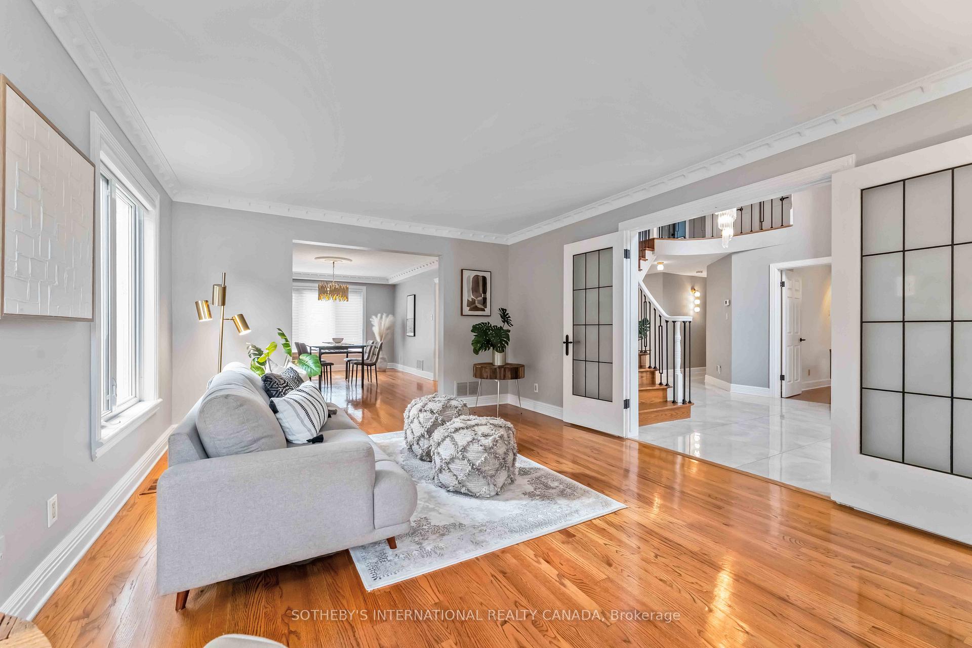Photo 5 of 19 Campfield Court, Ottawa, Pineglen/Country Place — HOMEH