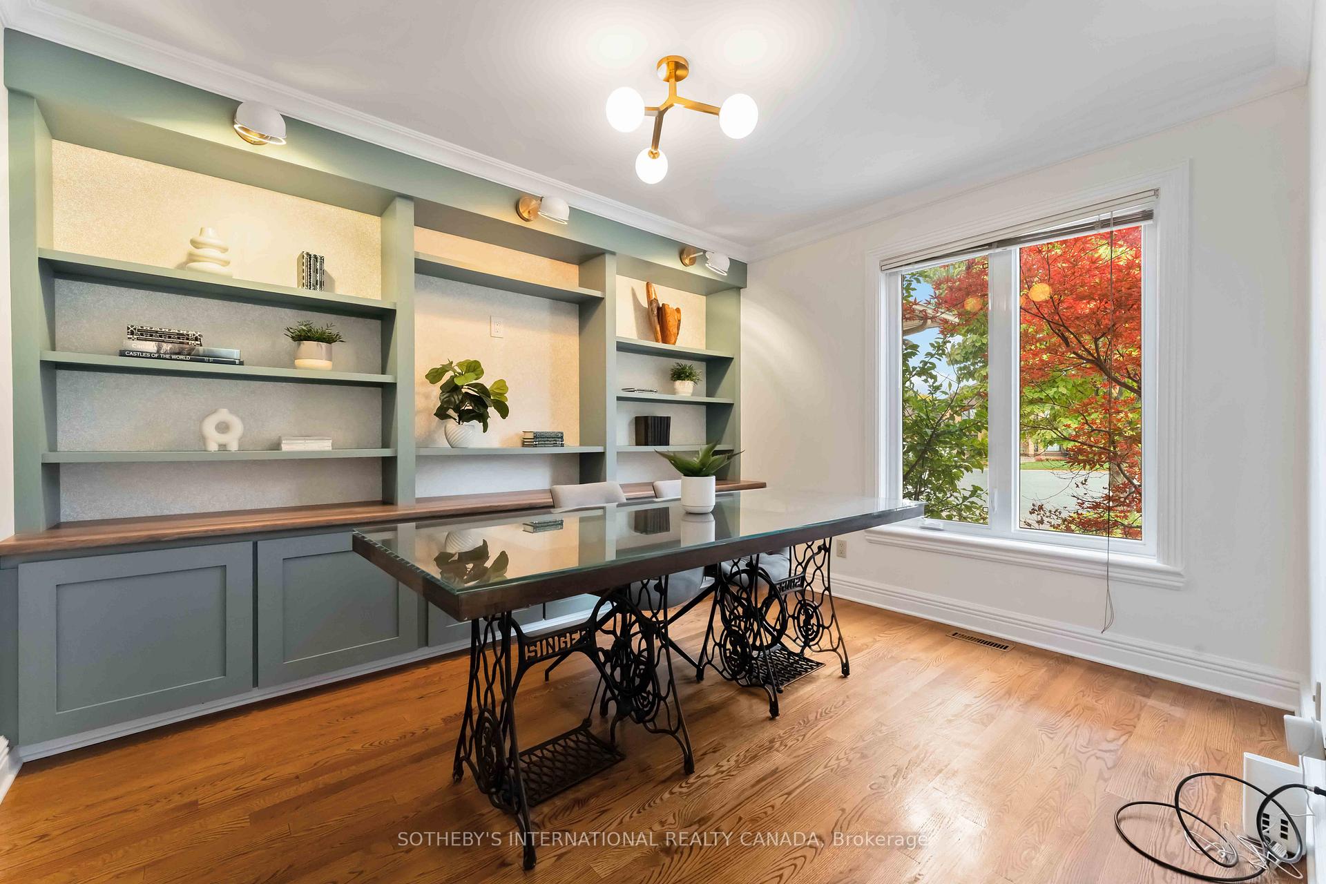 Photo 13 of 19 Campfield Court, Ottawa, Pineglen/Country Place — HOMEH