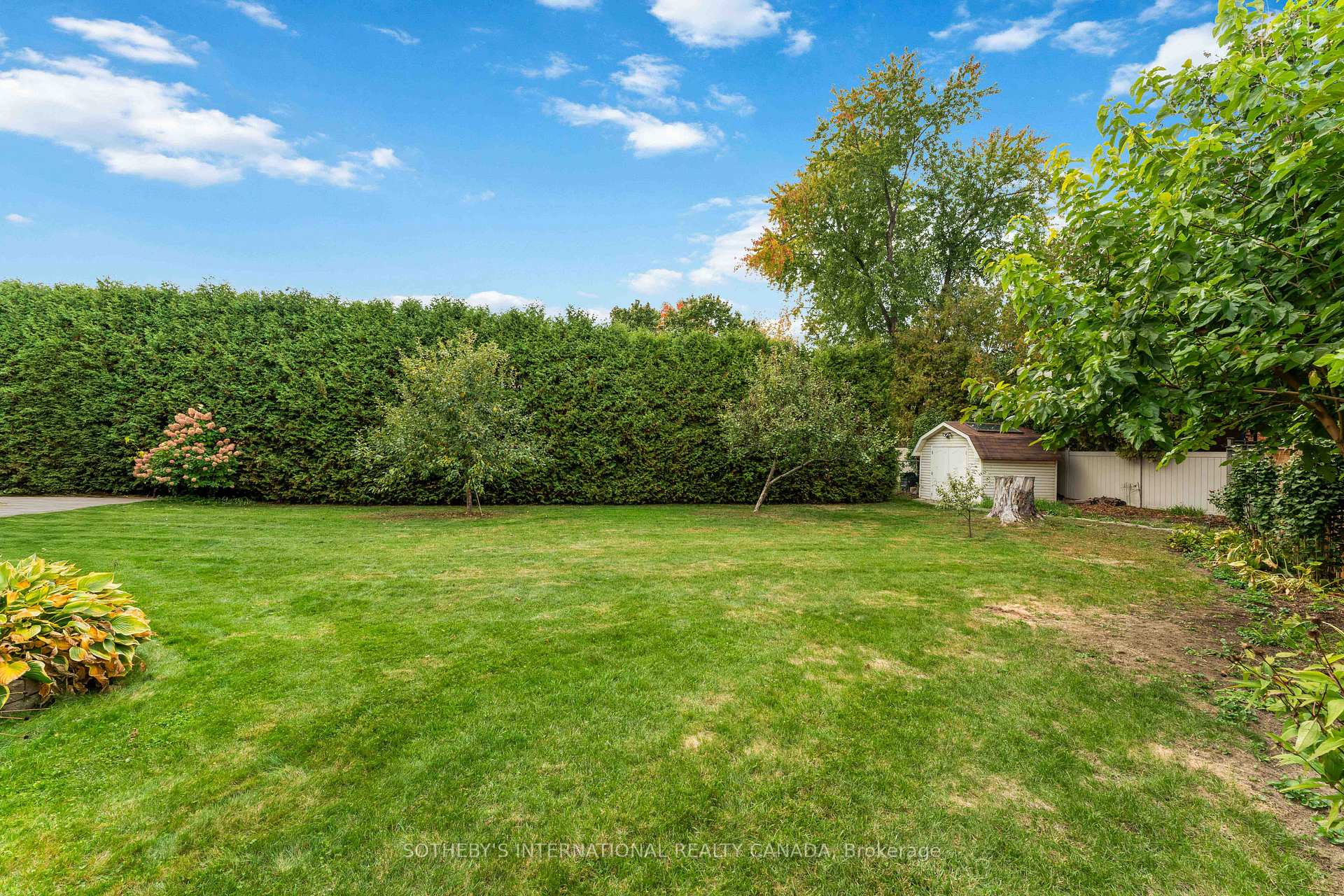 Photo 50 of 19 Campfield Court, Ottawa, Pineglen/Country Place — HOMEH
