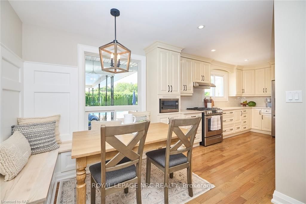 Photo 12 of 2 Jefferson Drive, St. Catharines, Lakeport — HOMEH