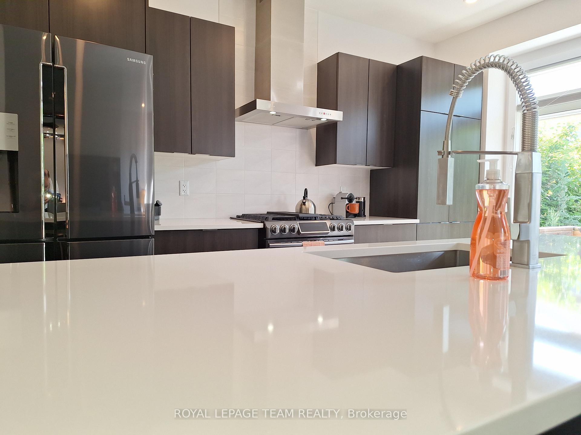 Photo 13 of 369 Twinflower Way, Ottawa, Barrhaven - Longfields — HOMEH