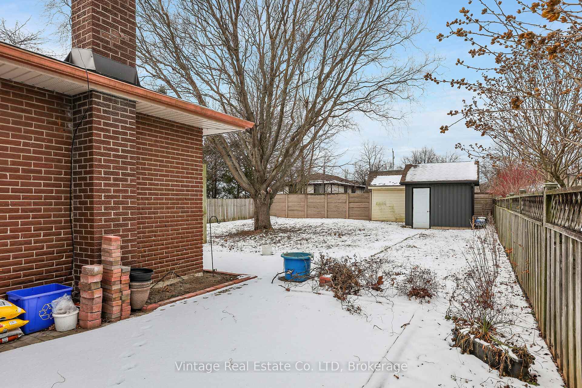 Photo 21 of 11 Trinidad Crescent, St. Catharines, Lakeshore — HOMEH
