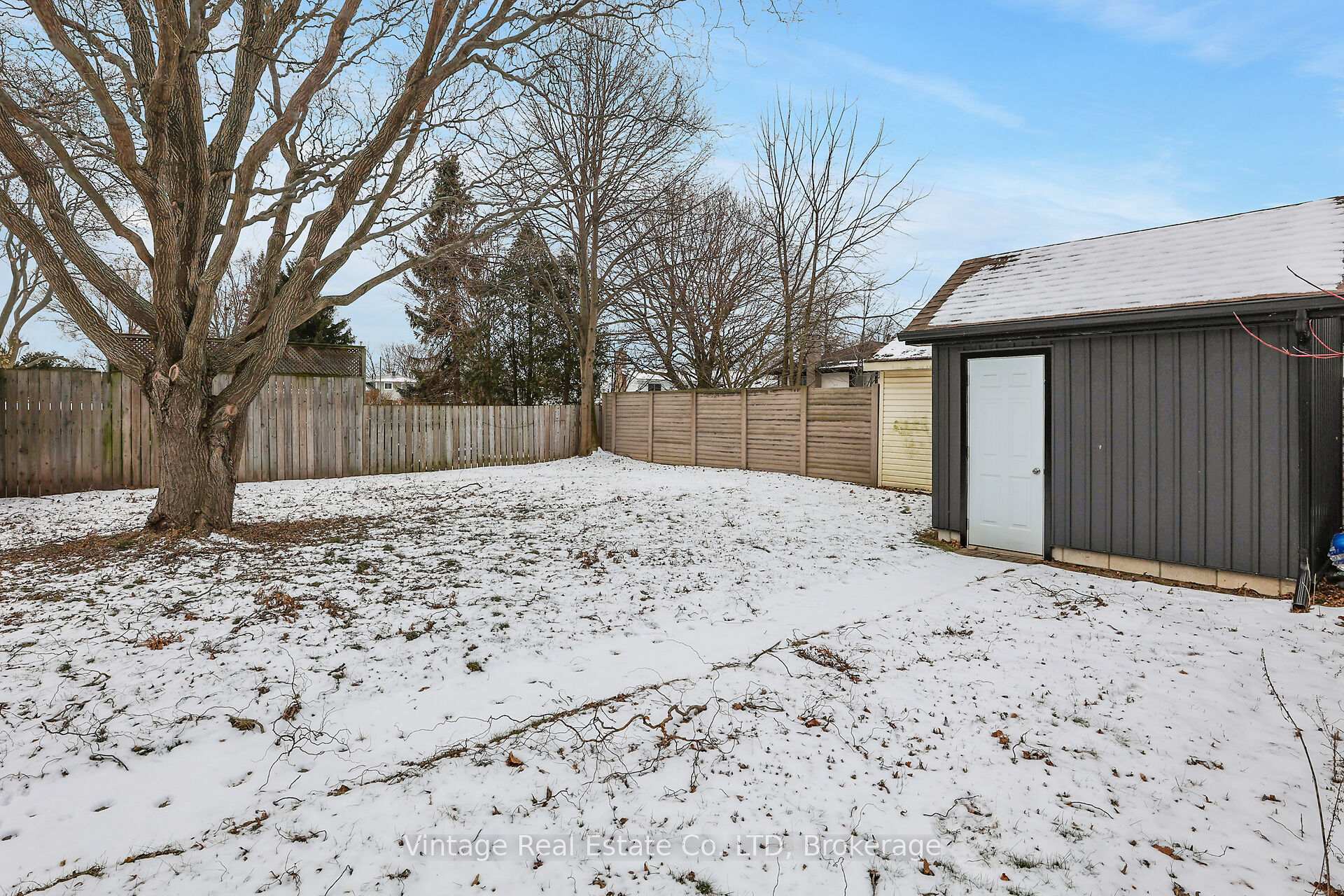 Photo 24 of 11 Trinidad Crescent, St. Catharines, Lakeshore — HOMEH