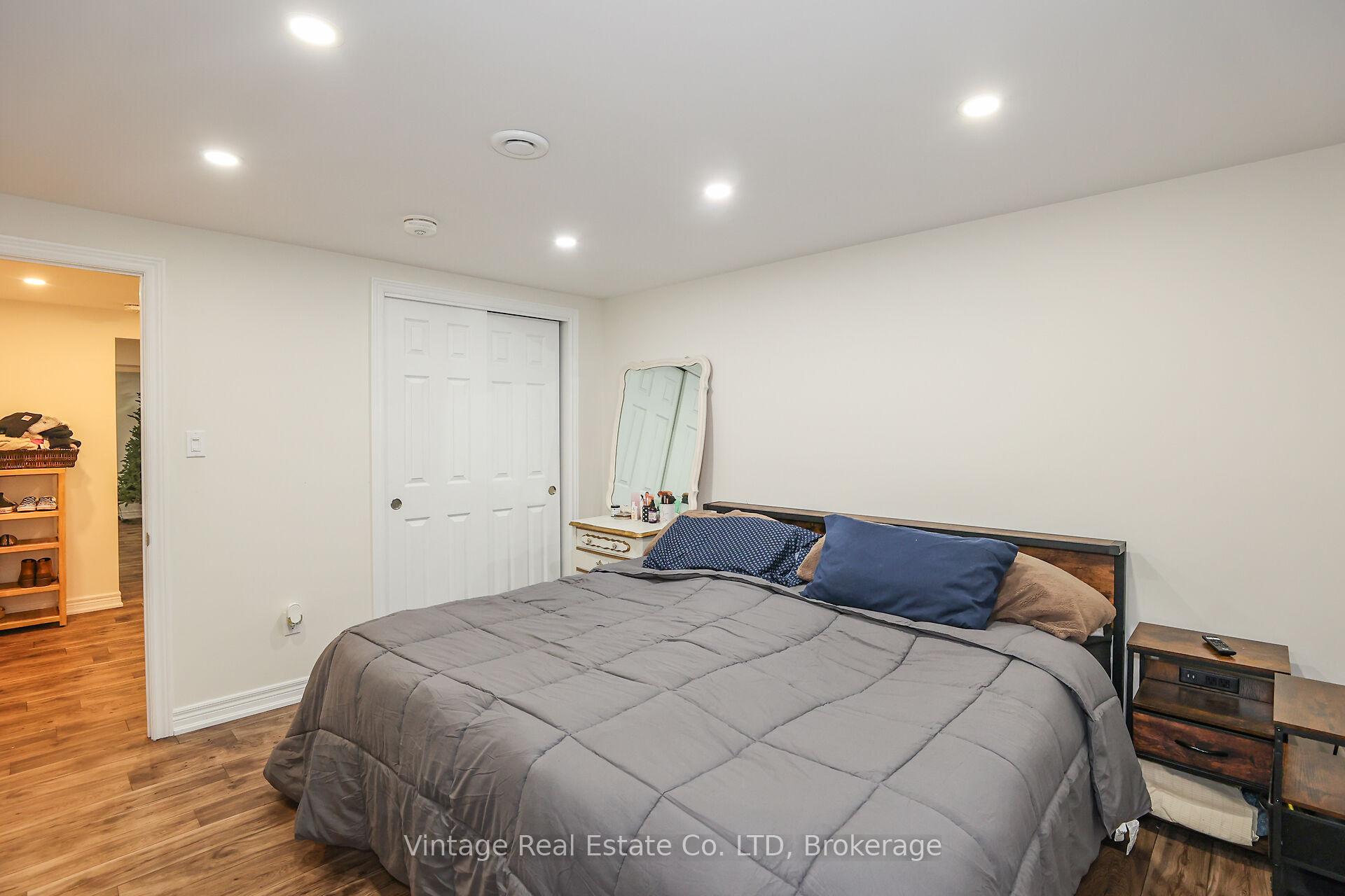 Photo 35 of 11 Trinidad Crescent, St. Catharines, Lakeshore — HOMEH