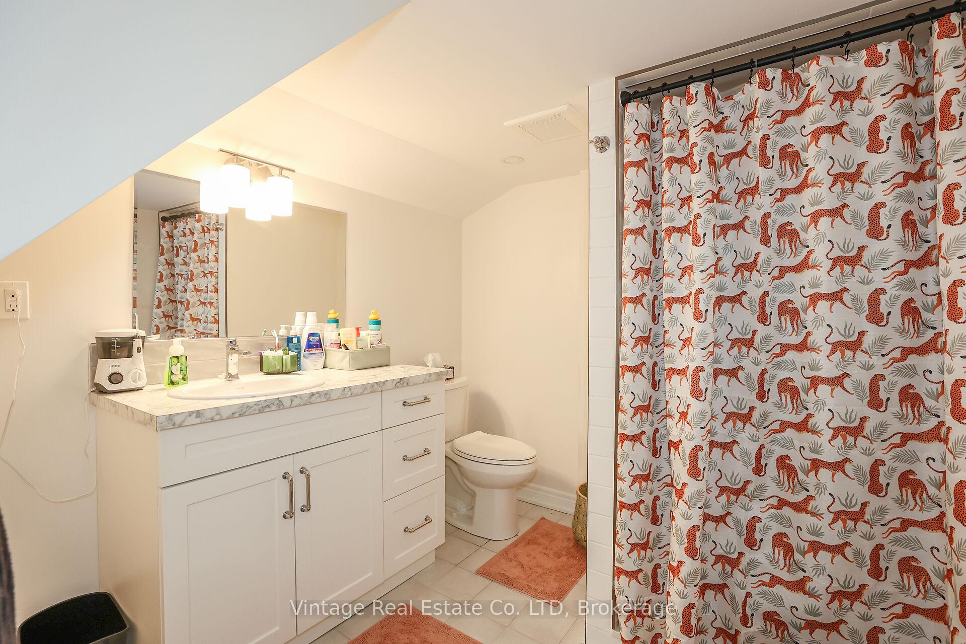 Photo 39 of 11 Trinidad Crescent, St. Catharines, Lakeshore — HOMEH