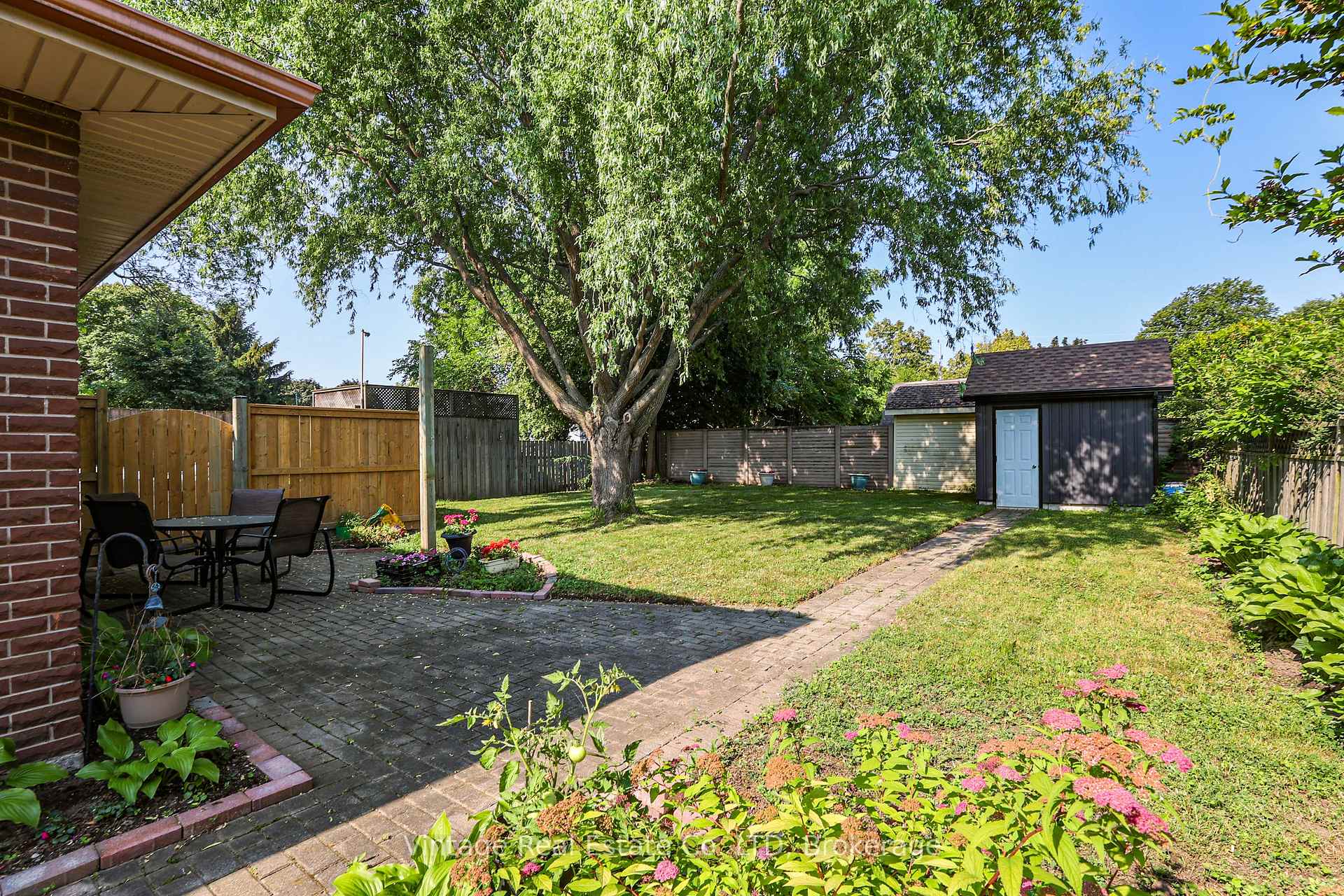 Photo 42 of 11 Trinidad Crescent, St. Catharines, Lakeshore — HOMEH