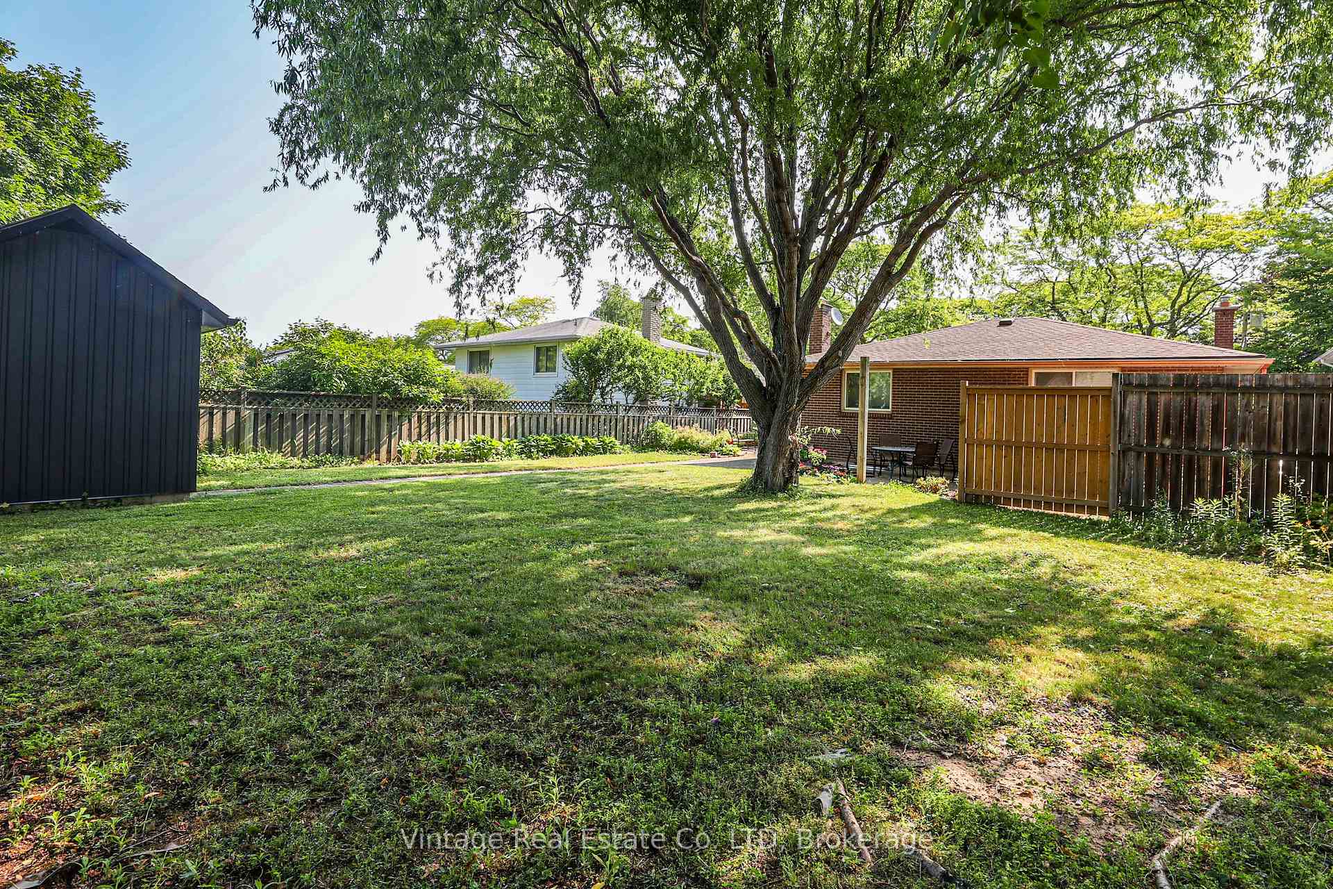 Photo 44 of 11 Trinidad Crescent, St. Catharines, Lakeshore — HOMEH
