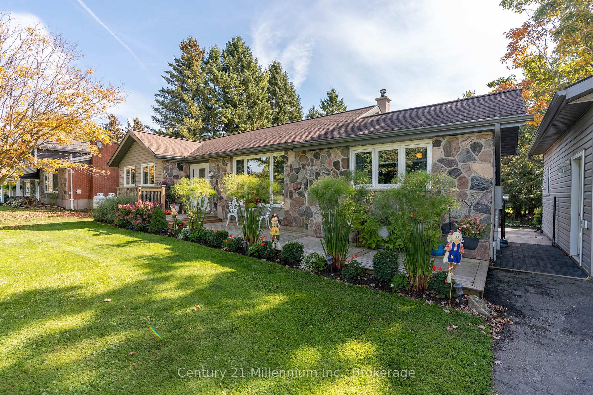 Photo 24 of 21532 Grey 16 Road, Chatsworth — HOMEH