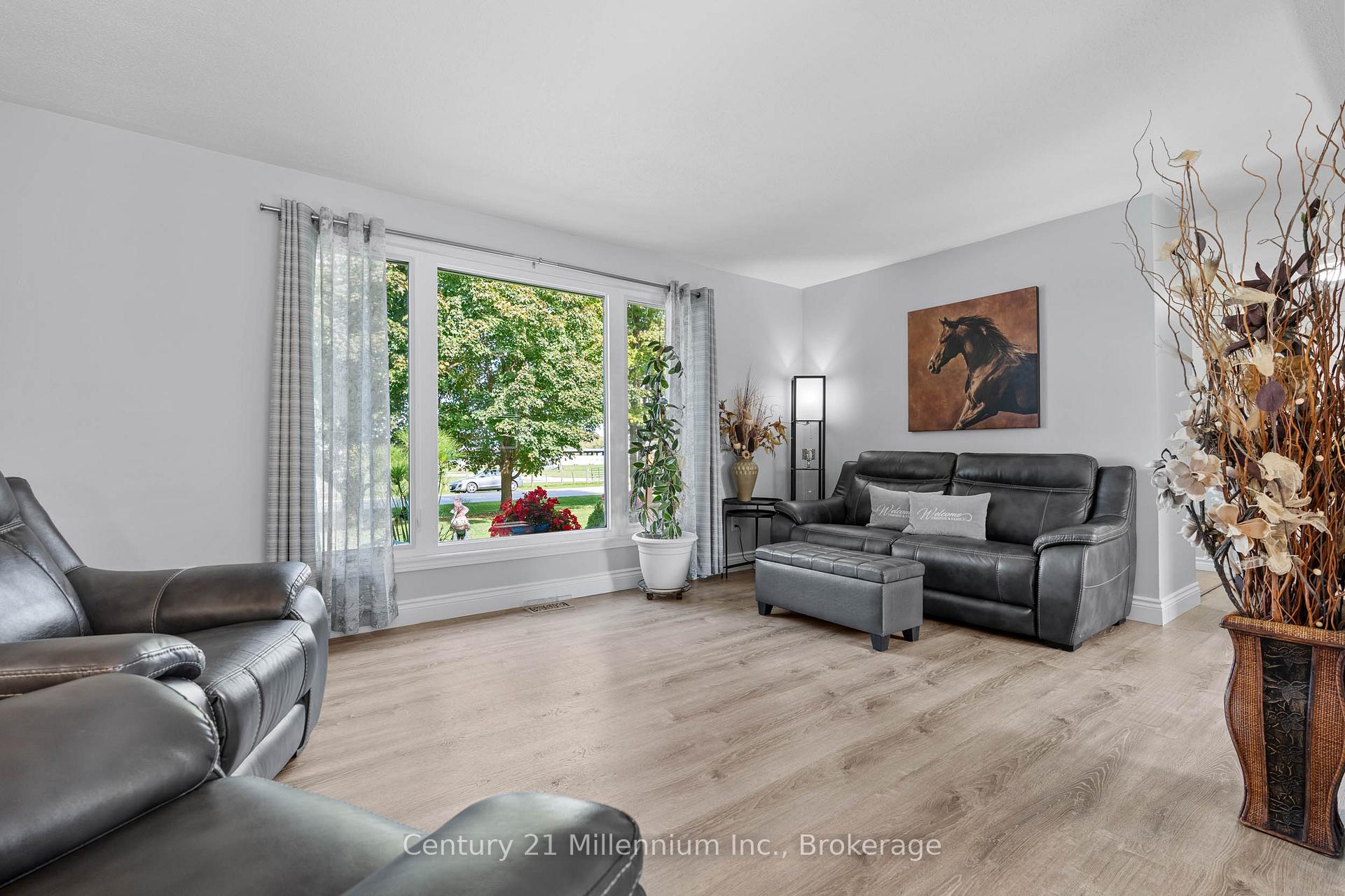 Photo 12 of 21532 Grey 16 Road, Chatsworth — HOMEH