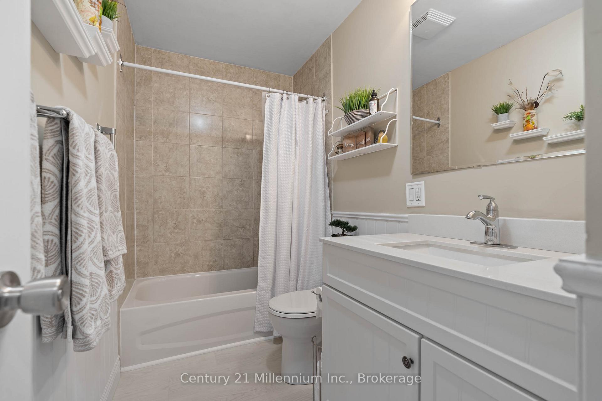 Photo 17 of 21532 Grey 16 Road, Chatsworth — HOMEH