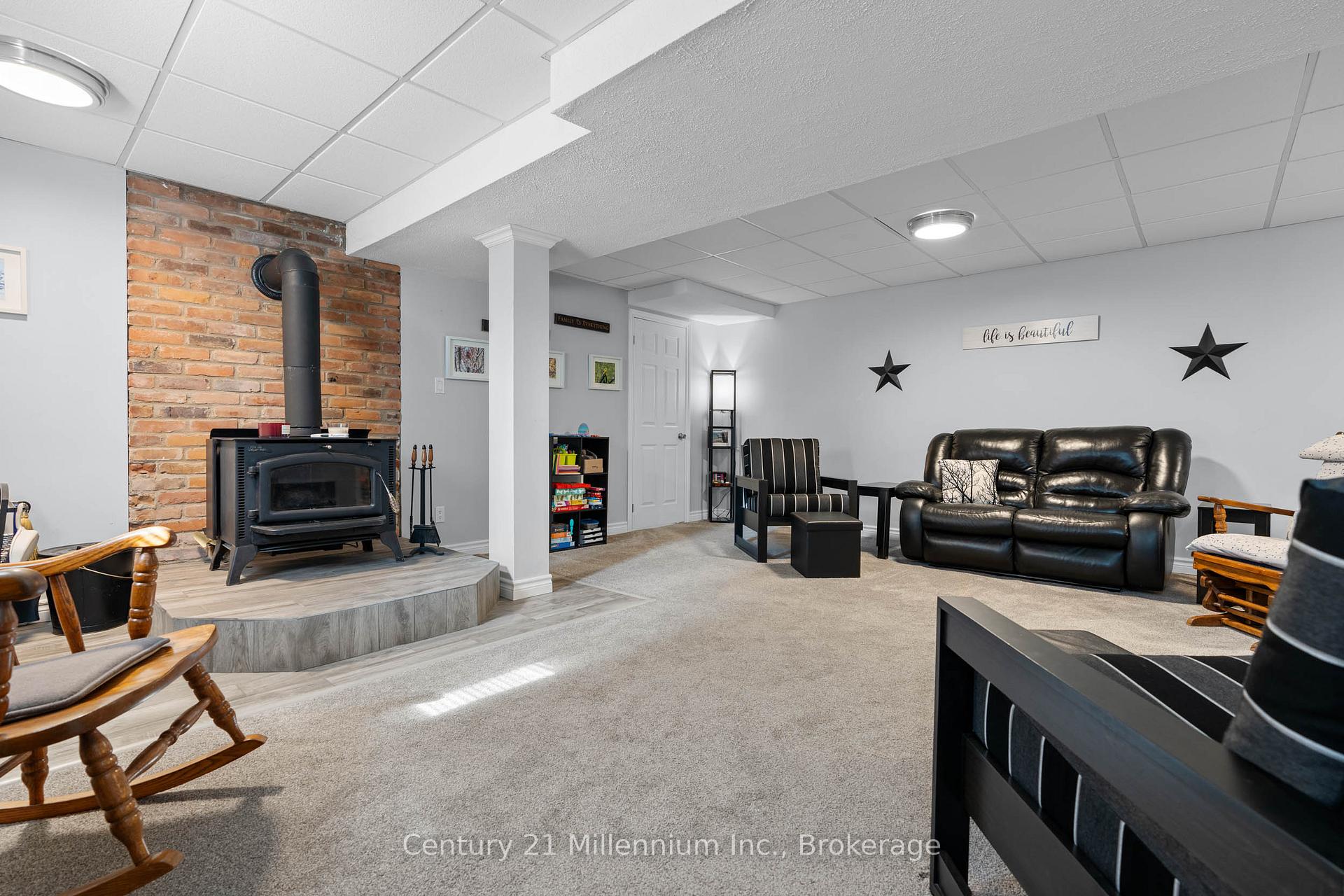 Photo 26 of 21532 Grey 16 Road, Chatsworth — HOMEH