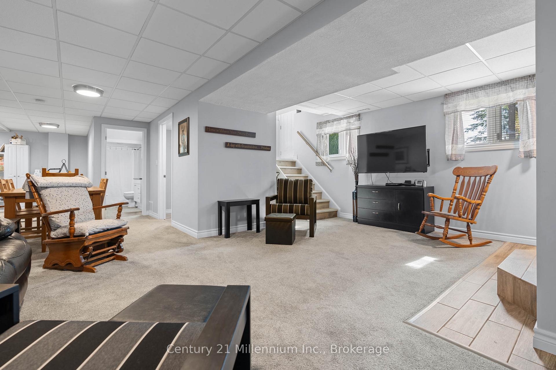 Photo 30 of 21532 Grey 16 Road, Chatsworth — HOMEH