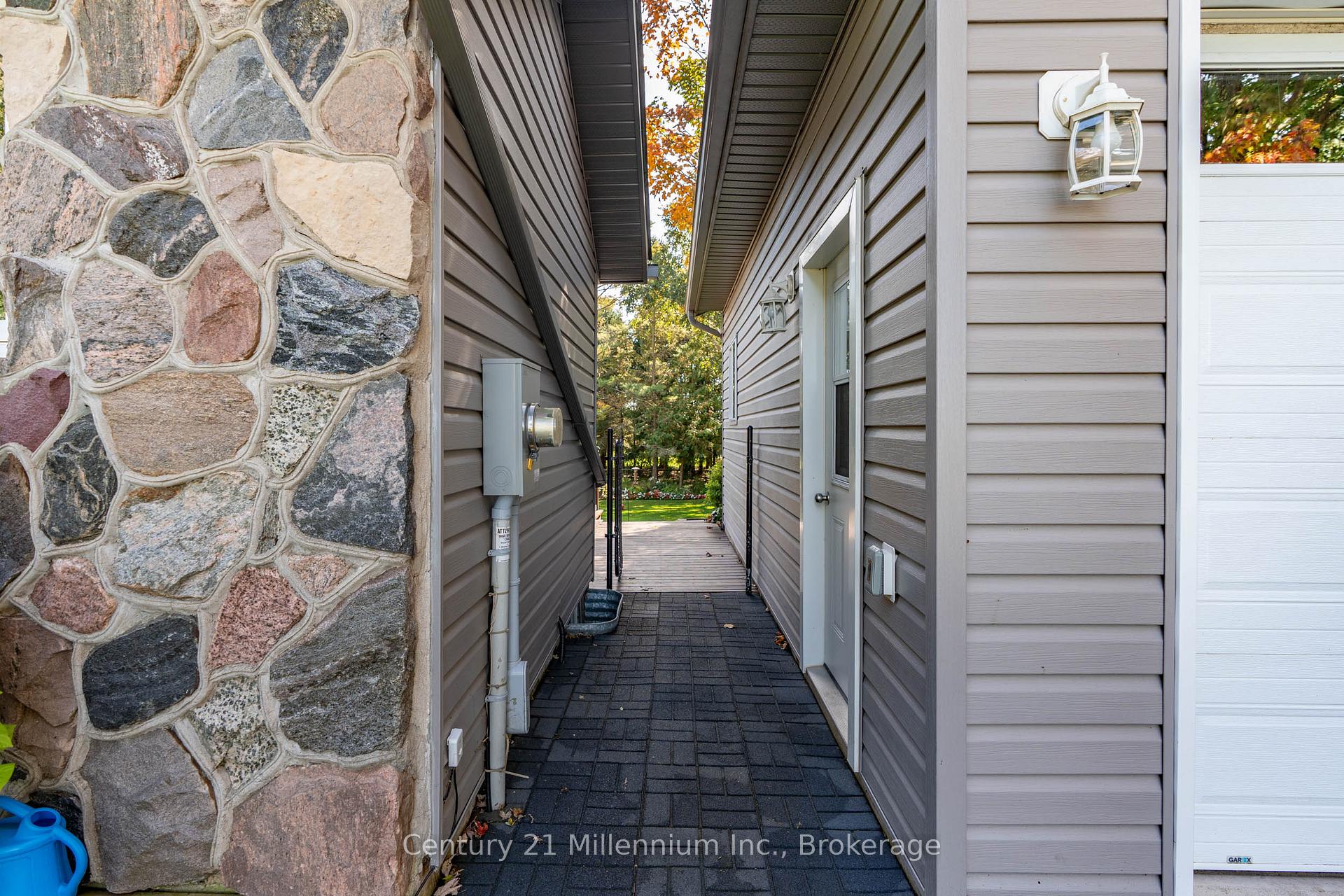 Photo 38 of 21532 Grey 16 Road, Chatsworth — HOMEH