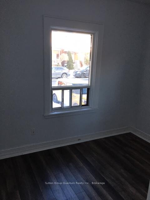 Photo 51 of 992 Montclair Avenue, Hamilton, Delta — HOMEH