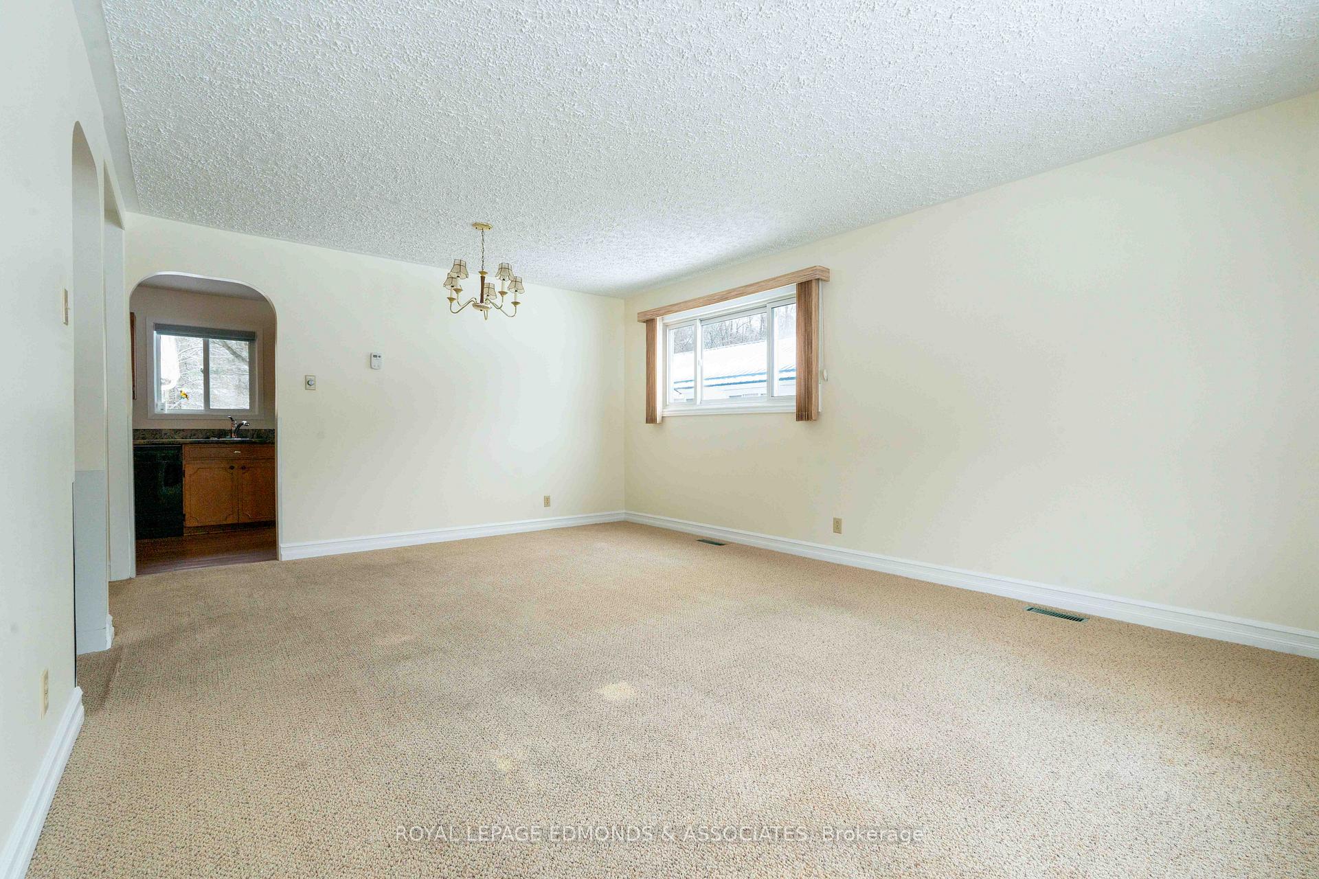Photo 8 of 57 Beach Avenue, Deep River — HOMEH
