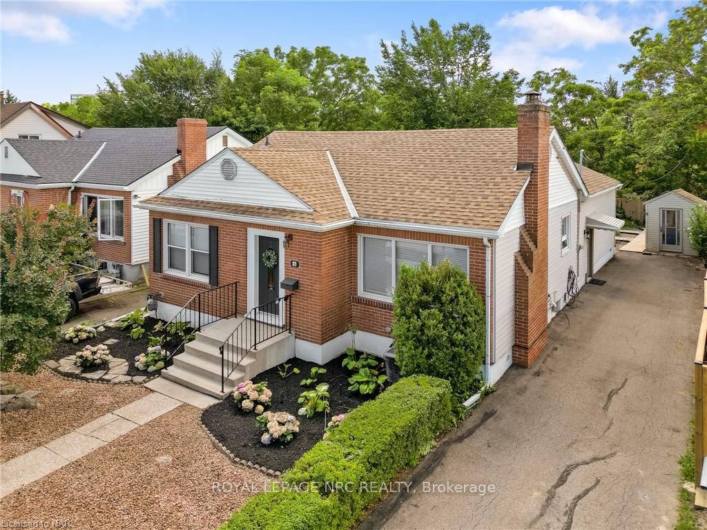 Front of 6 Cliff Road