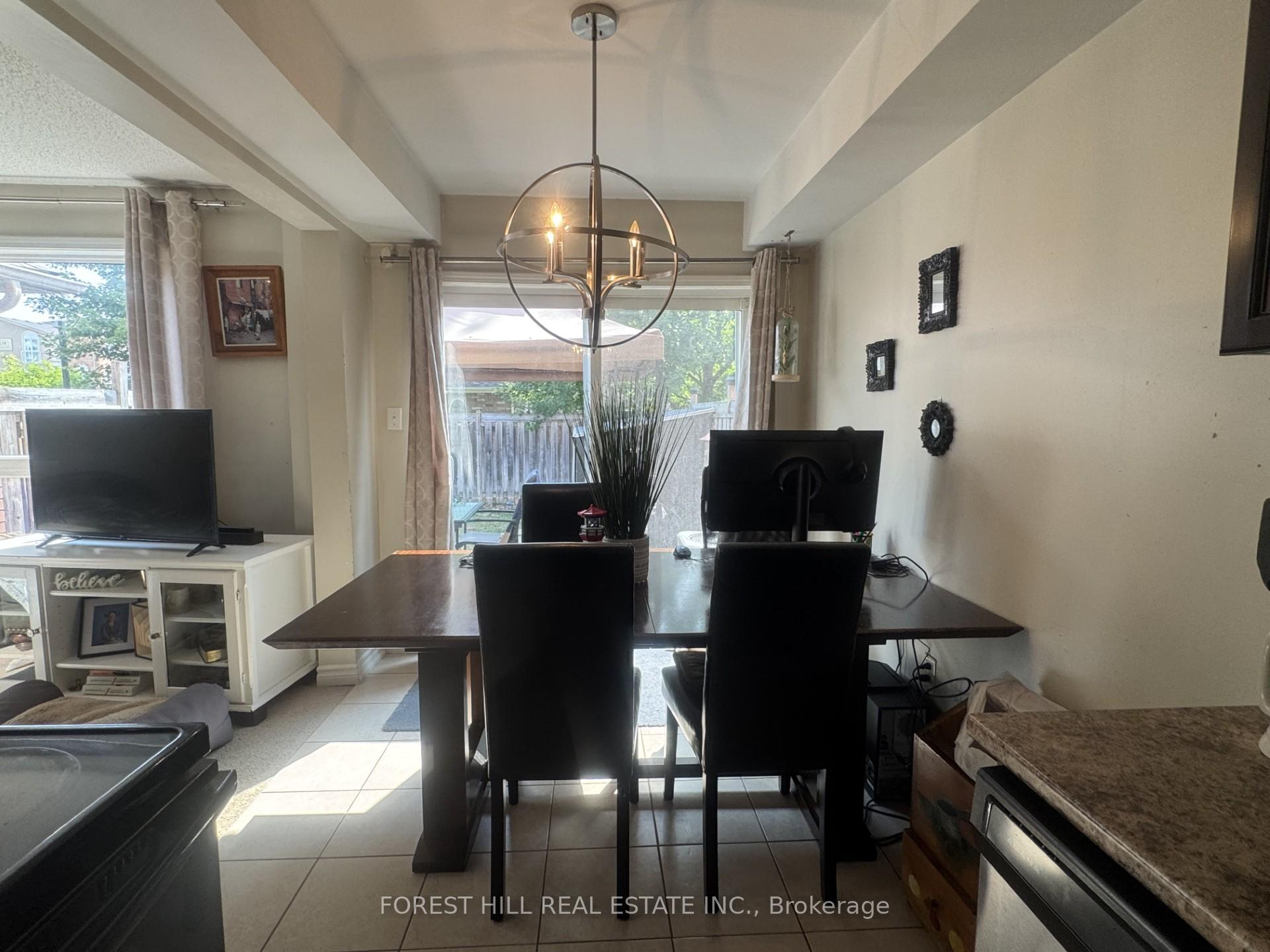 Photo 6 of 125 Sydenham Wells Road, Barrie, Georgian Drive — HOMEH
