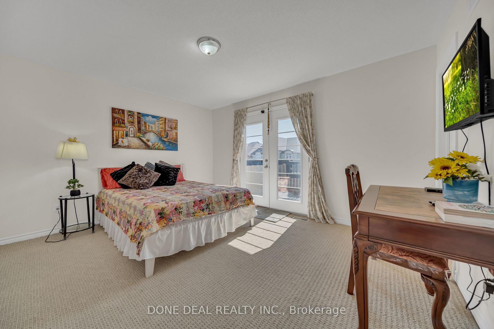 Photo 21 of 10 Lola Crescent, Brampton, Northwest Brampton — HOMEH