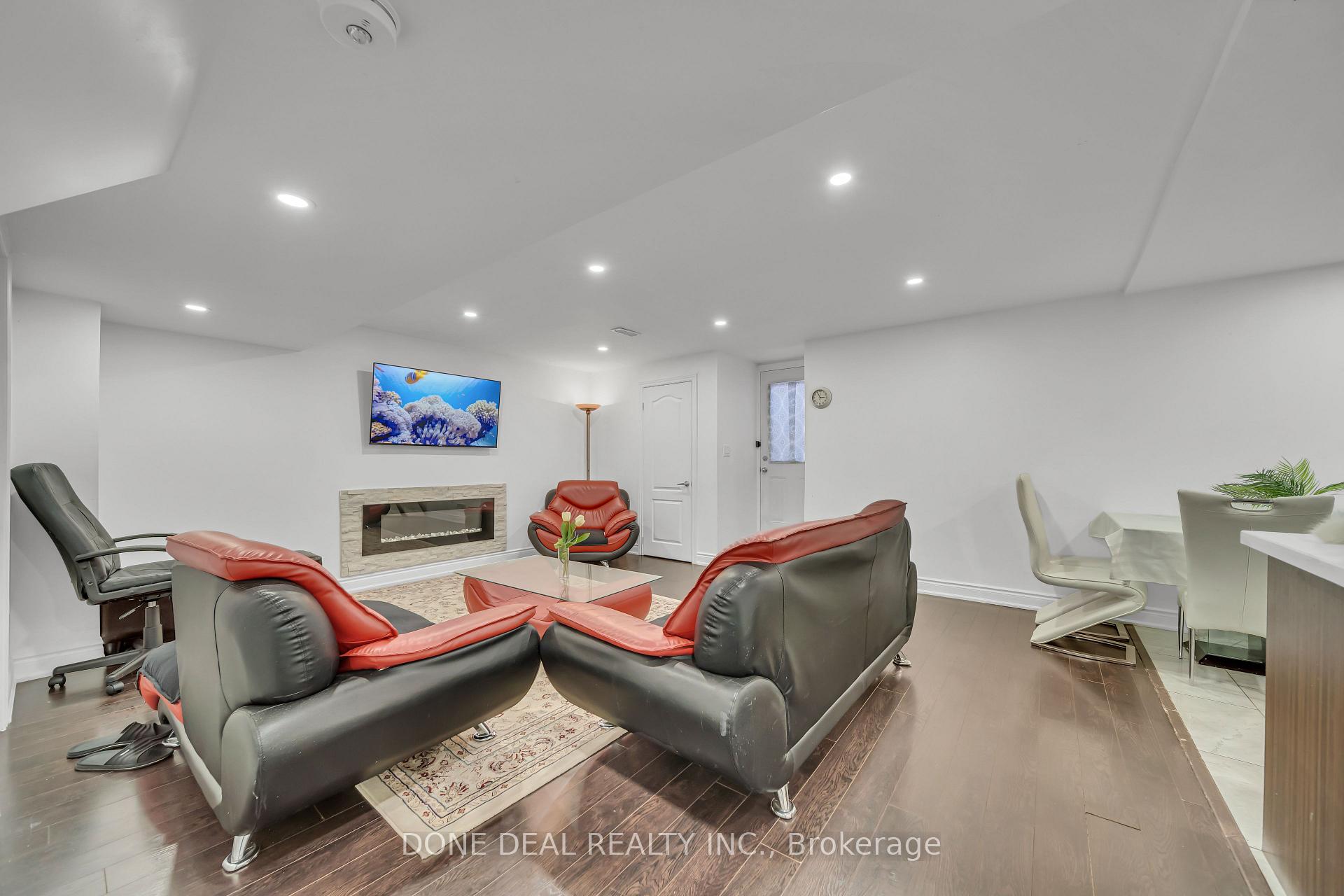 Photo 28 of 10 Lola Crescent, Brampton, Northwest Brampton — HOMEH