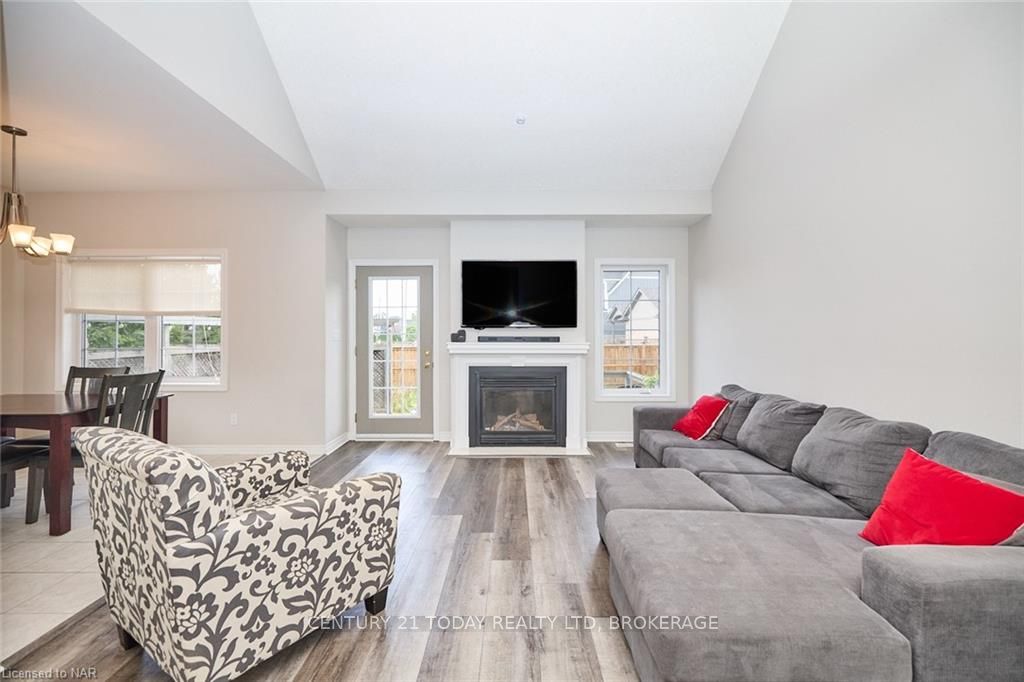 Photo 13 of 1 Addison Drive, St. Catharines, Rykert/Vansickle — HOMEH