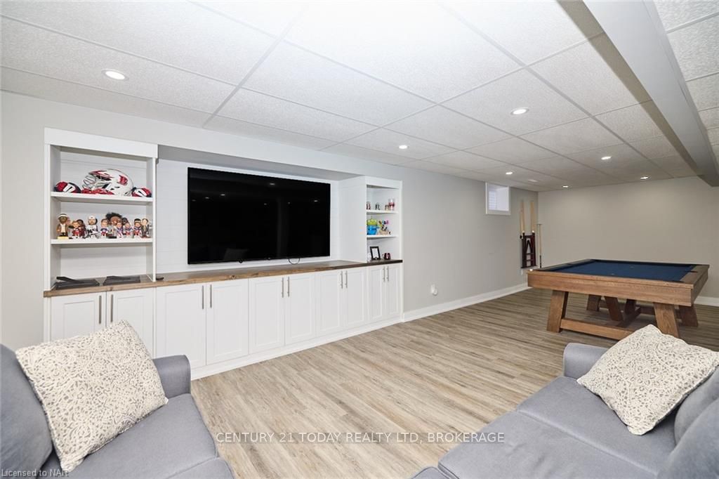 Photo 32 of 1 Addison Drive, St. Catharines, Rykert/Vansickle — HOMEH