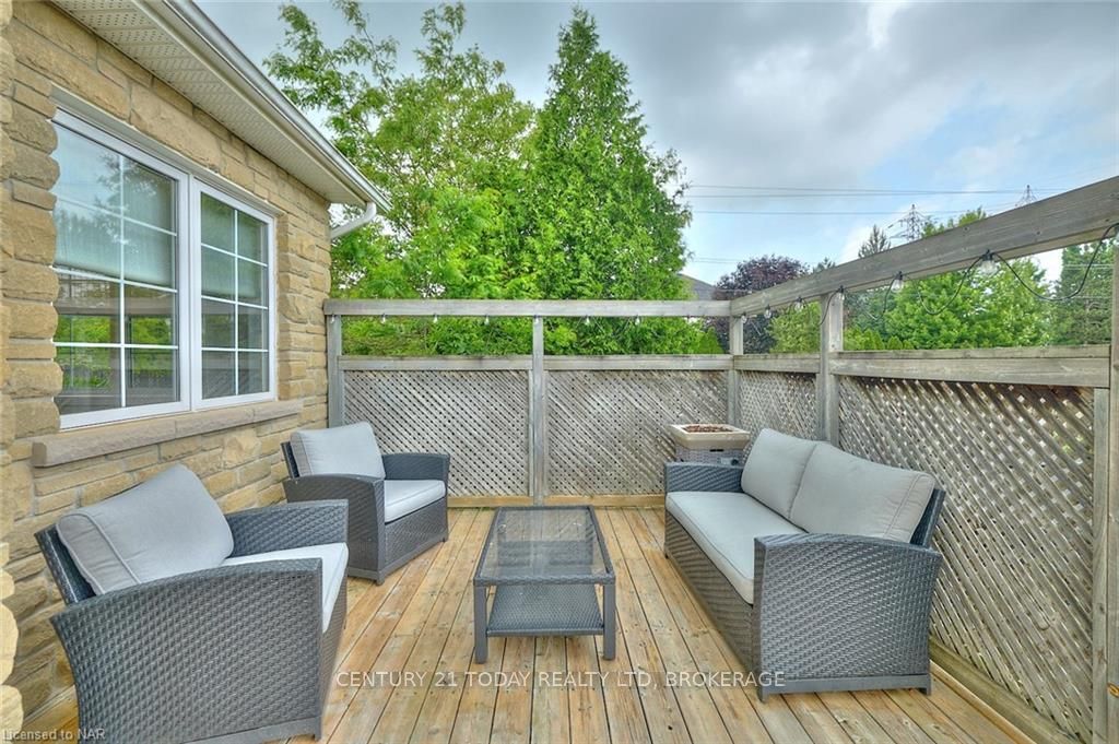 Photo 36 of 1 Addison Drive, St. Catharines, Rykert/Vansickle — HOMEH