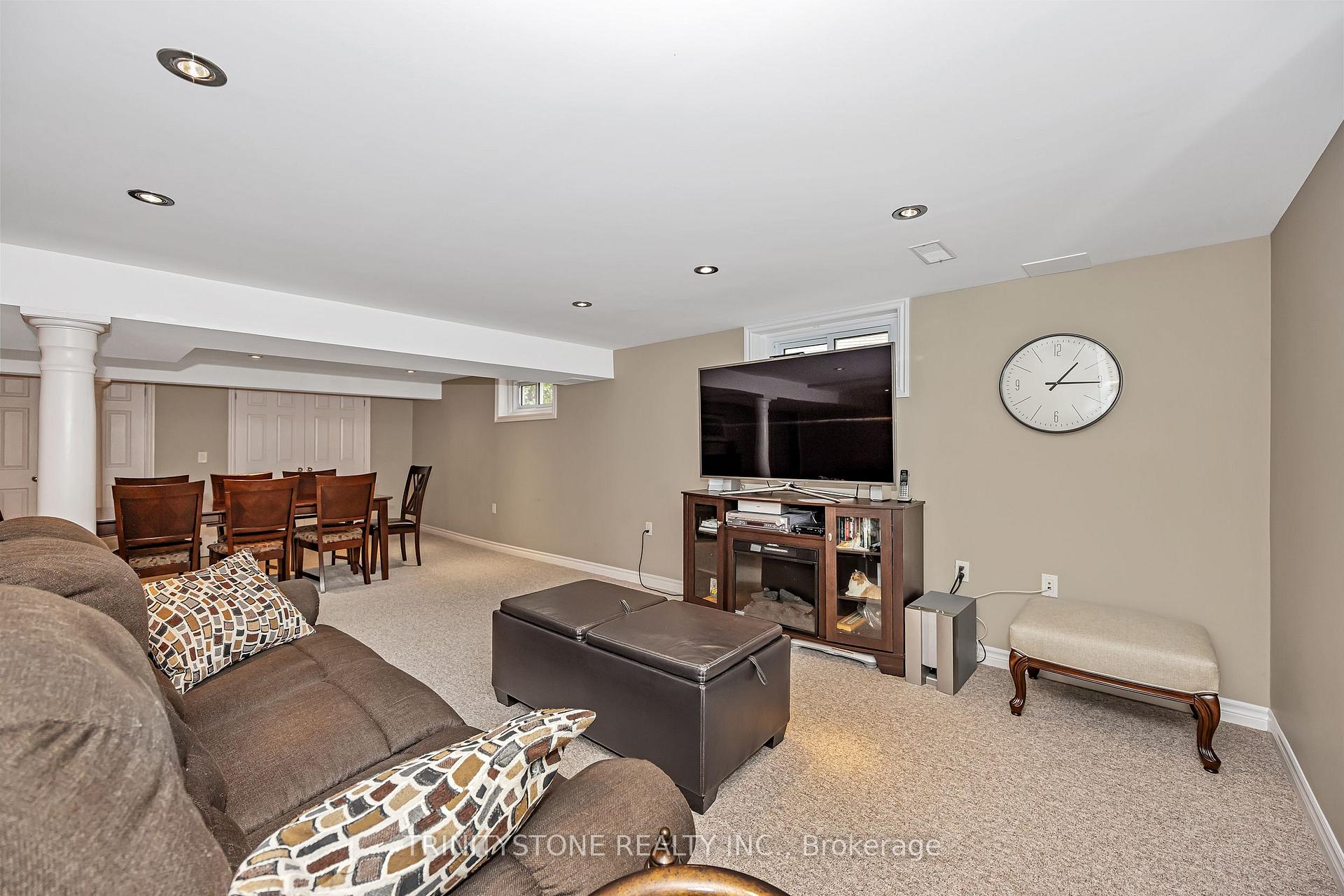 Photo 31 of 23 Mohawk Crescent, Ottawa, Bruce Farm/Graham Park/Qualicum/Bellands — HOMEH
