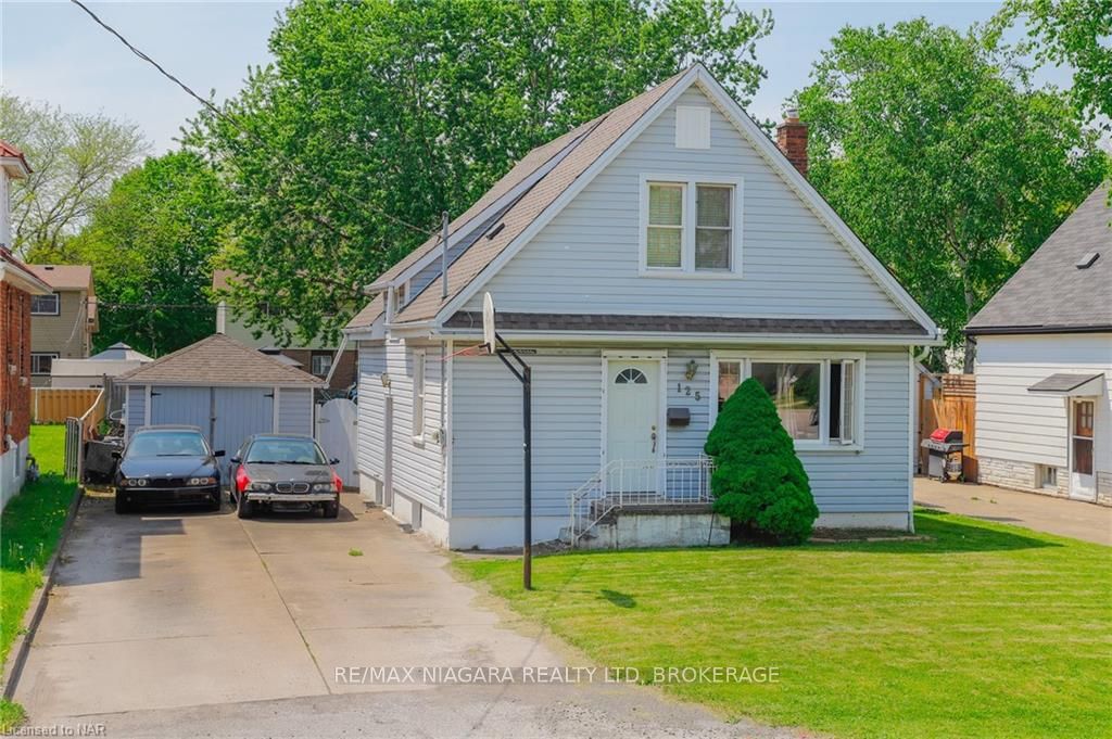 Photo 2 of 125 Haig Street, St. Catharines, Haig — HOMEH