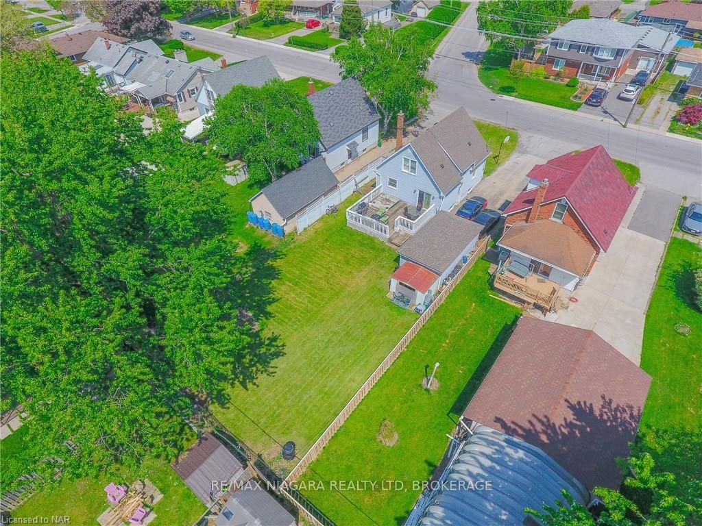 Photo 14 of 125 Haig Street, St. Catharines, Haig — HOMEH
