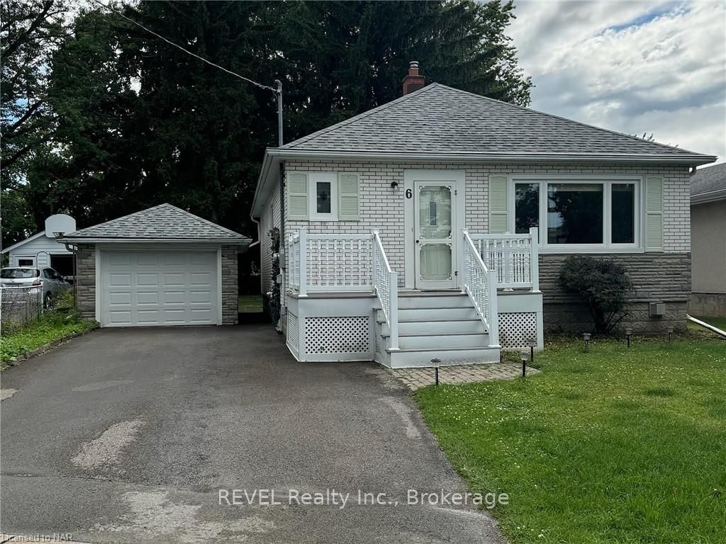 Front of Unit LOWER LEVEL, 6 Hallcrest Avenue