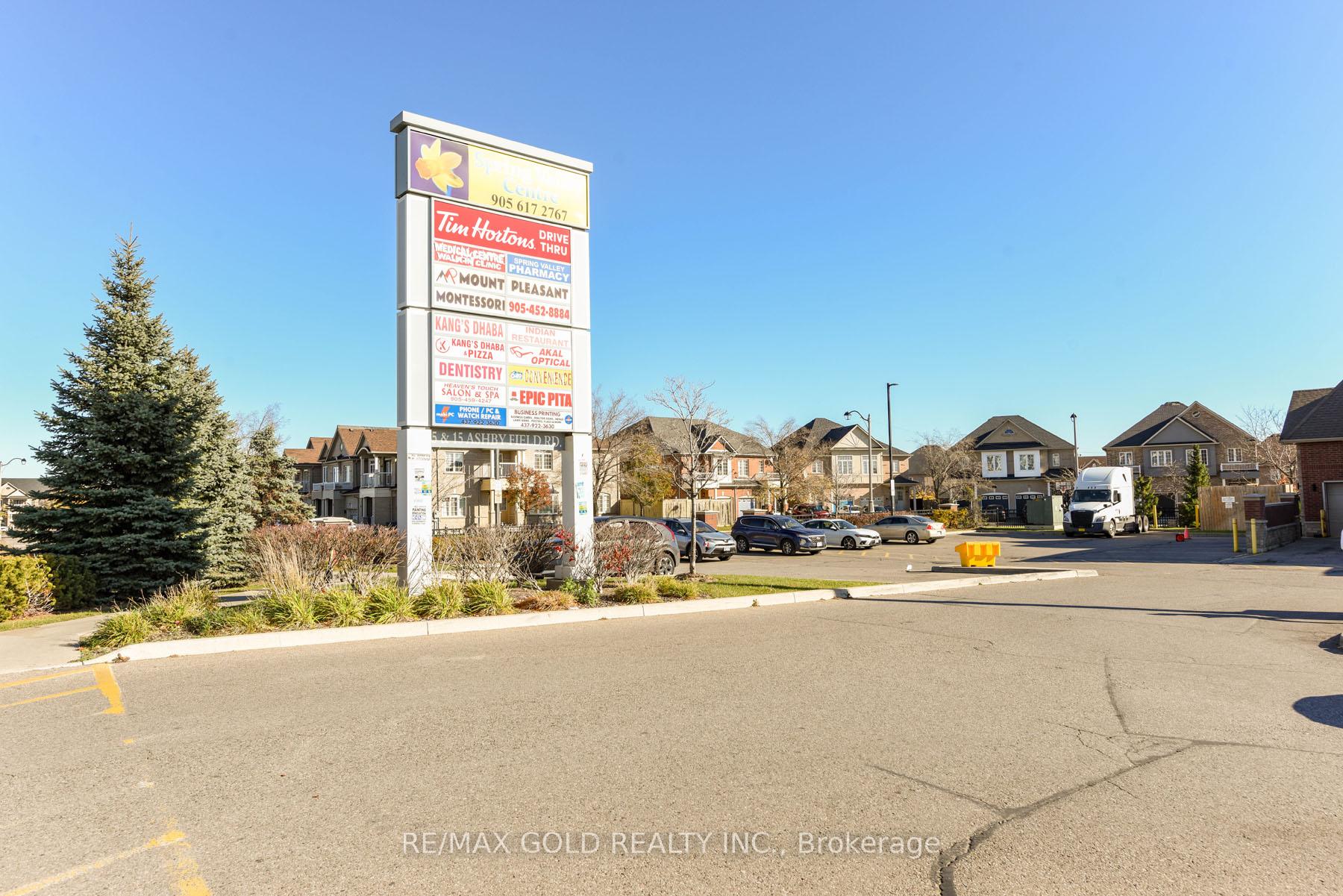 Photo 44 of 86 Crumlin Crescent, Brampton, Credit Valley — HOMEH