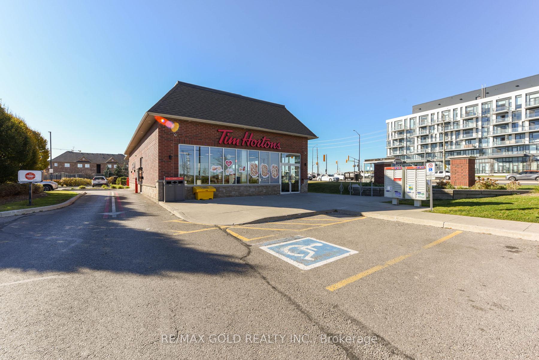 Photo 45 of 86 Crumlin Crescent, Brampton, Credit Valley — HOMEH
