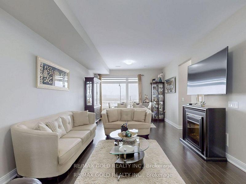 Photo 4 of 337 Veterans Drive, Brampton, Northwest Brampton — HOMEH