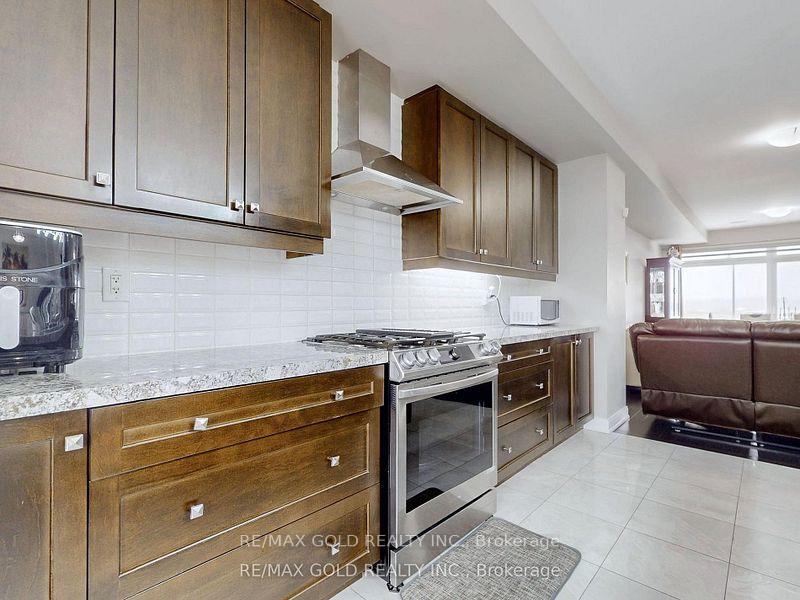 Photo 13 of 337 Veterans Drive, Brampton, Northwest Brampton — HOMEH