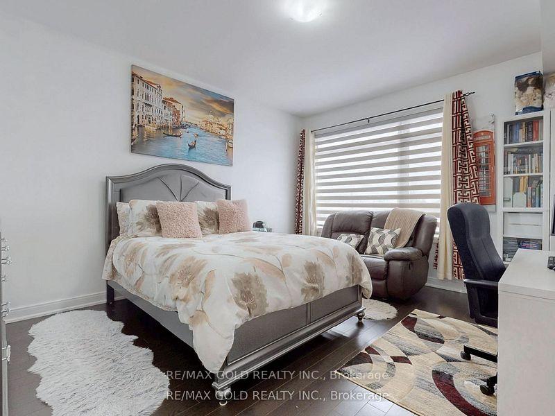 Photo 18 of 337 Veterans Drive, Brampton, Northwest Brampton — HOMEH