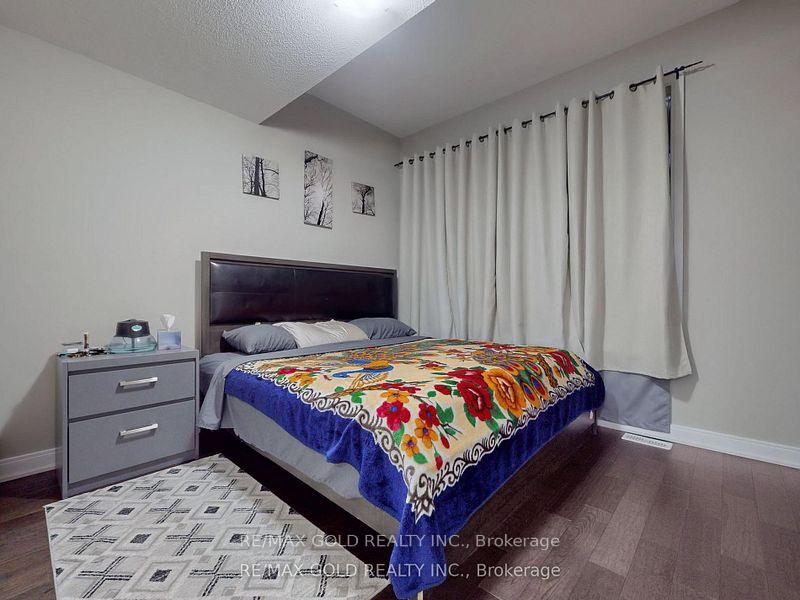 Photo 24 of 337 Veterans Drive, Brampton, Northwest Brampton — HOMEH